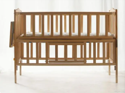 全尺寸婴儿床